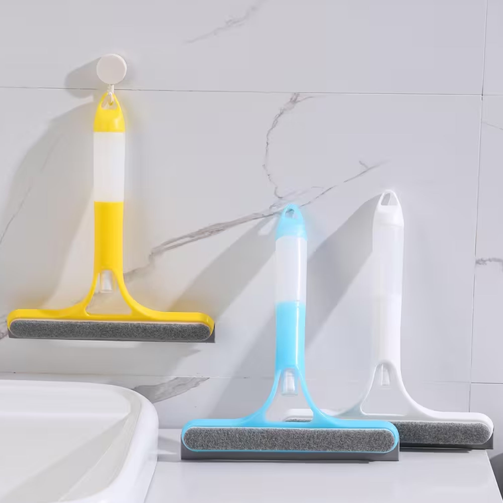 Limpiador de Vidrios con Spray Integrado y Mopa de Microfibra Reutilizable
