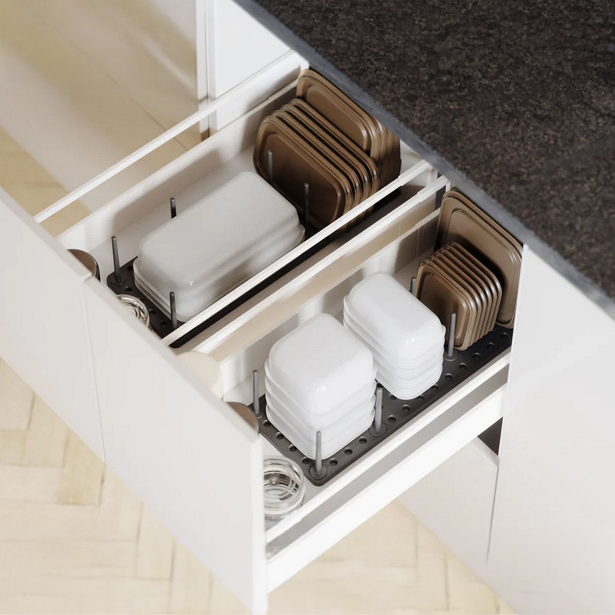 Organizador Ajustable para Gavetas de Cocina con Divisores Expandibles
