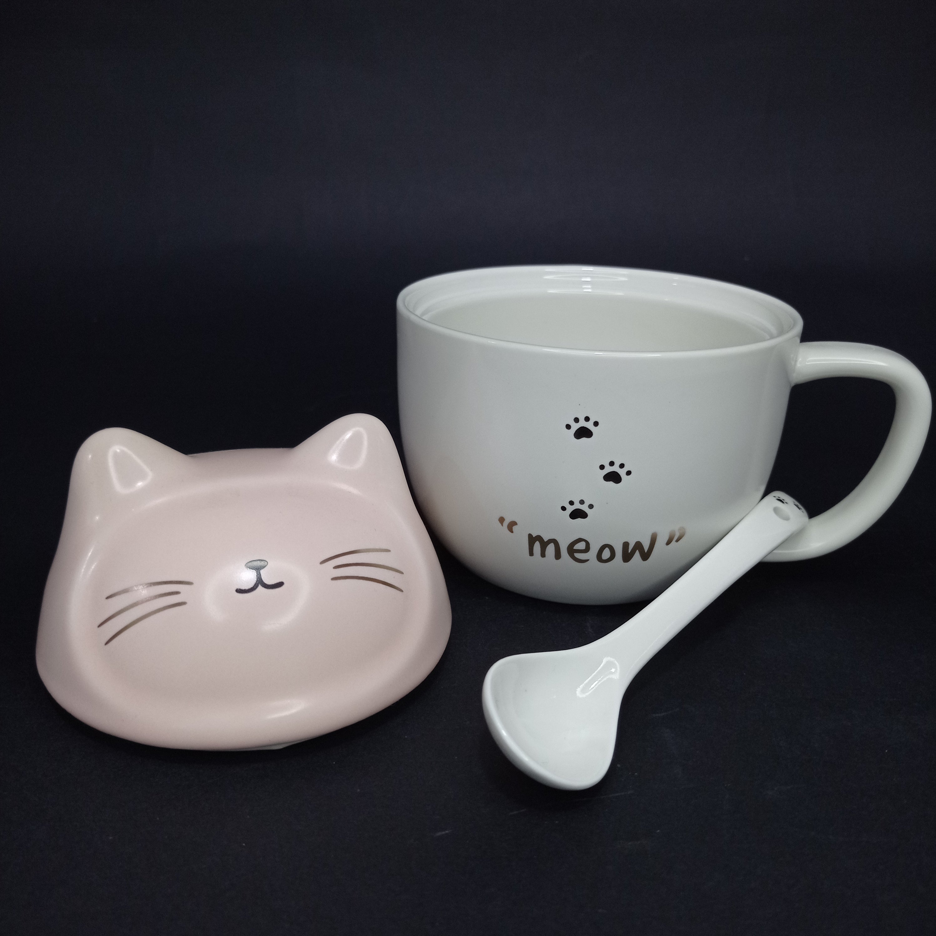 Mug Gato Blanco Tierno Con Mezclador y Tapa Rosada