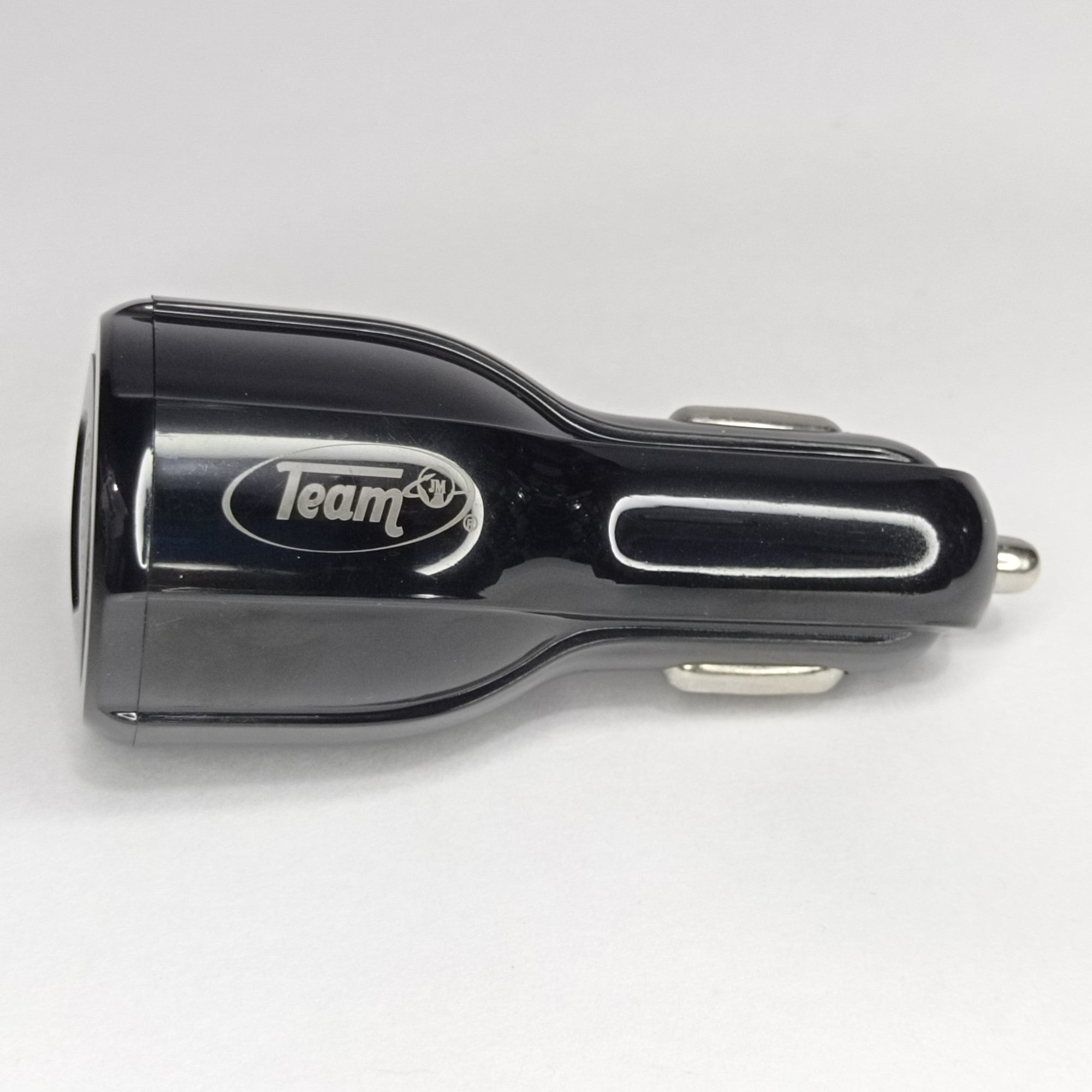 CARGADOR CARRO TM-019 TC