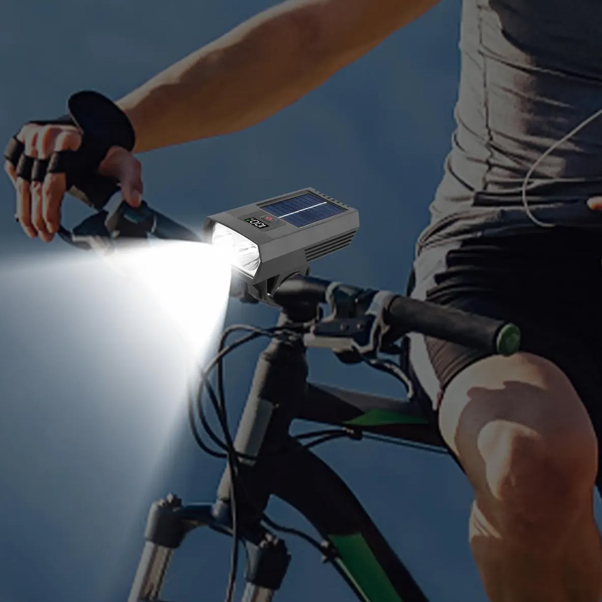 Luz Delantera para Bicicleta Recargable Solar y USB con Pantalla Digital LED